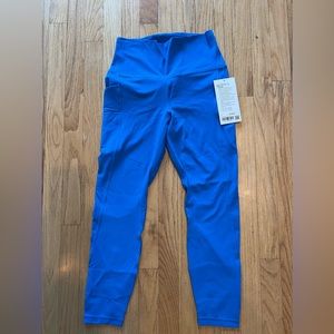 Never worn- tag still on lululemon Align HR pant 25” with pockets :)